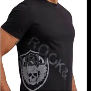 🆕 Rock & Republic Men’s Graphic Side Skull Tee Black Large